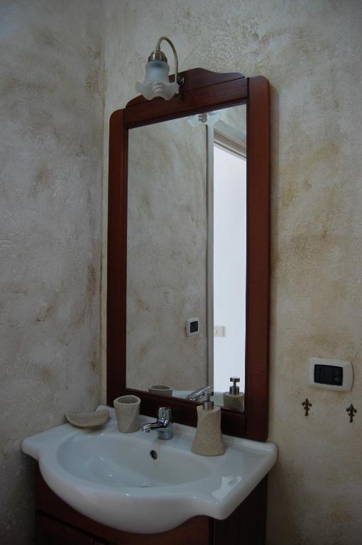 Andrea E Valentina Bed & Breakfast S'archittu Bagian luar foto