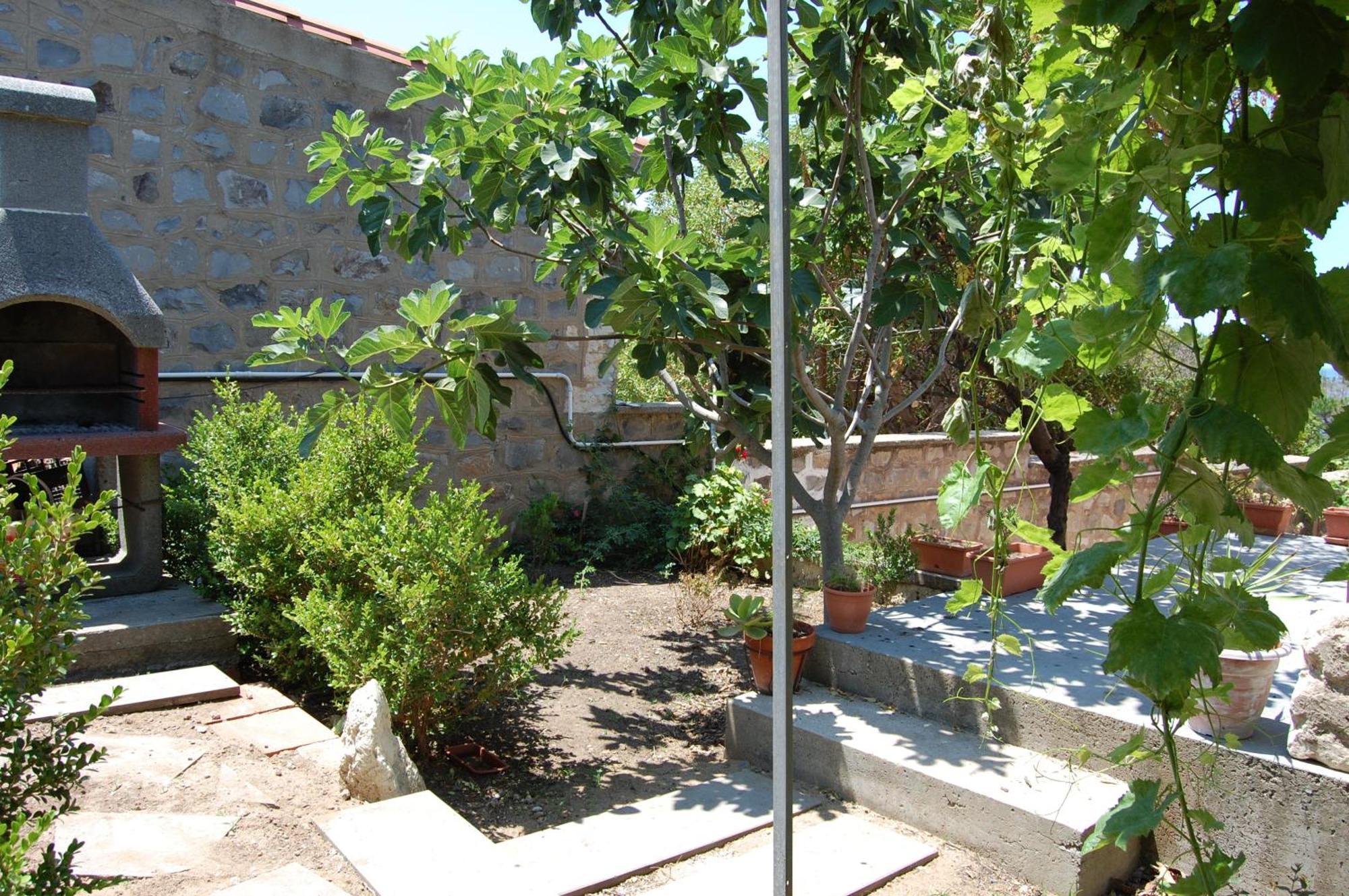 Andrea E Valentina Bed & Breakfast S'archittu Bagian luar foto