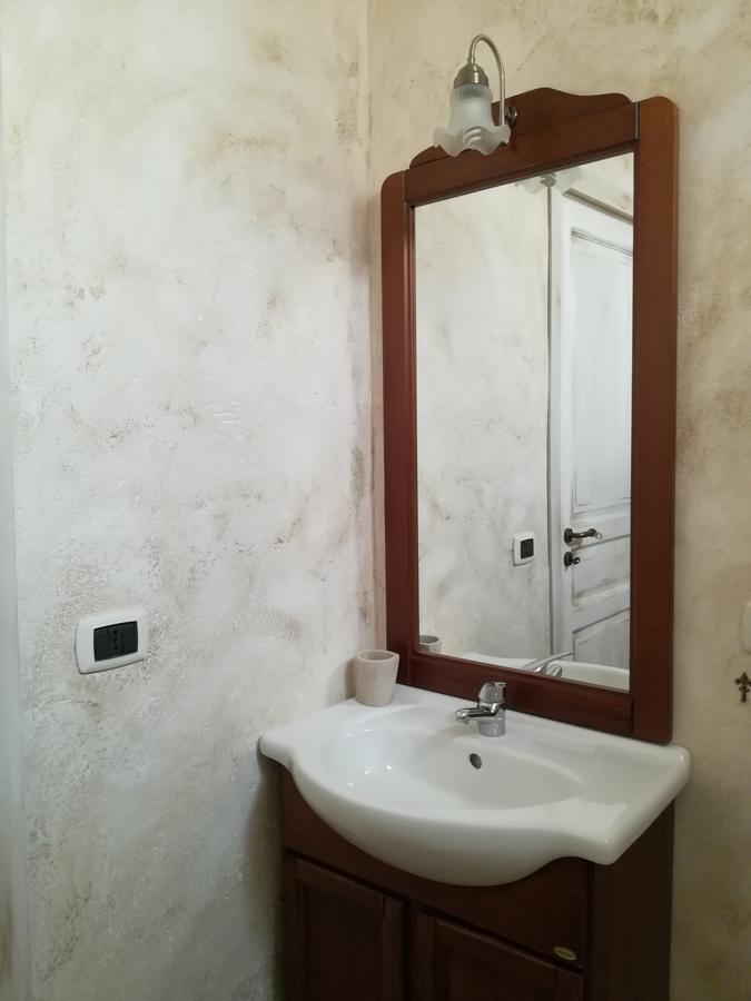 Andrea E Valentina Bed & Breakfast S'archittu Bagian luar foto